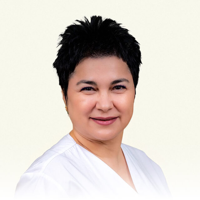 Prof. Univ. Dr. Daciana Elena Branisteanu - DermaLux Iasi
