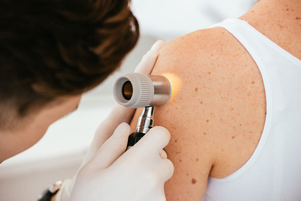 Dermatologie Medicala - Dermalux Iasi