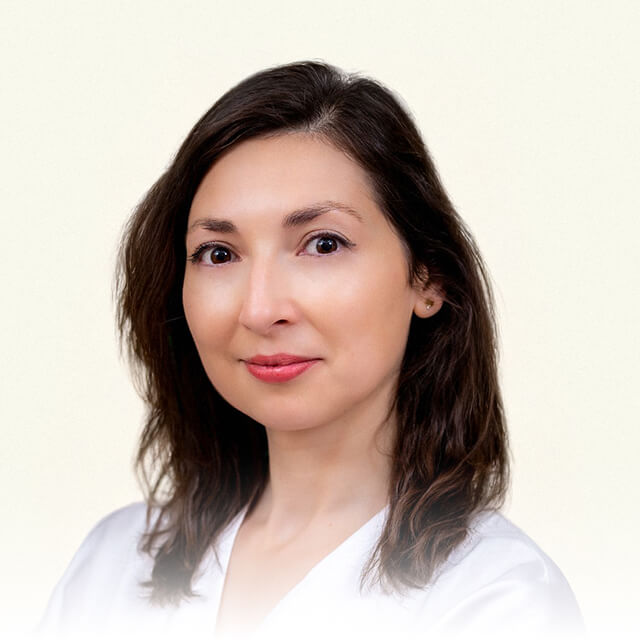 Dr. Andreea Dimitriu - DermaLux Iasi